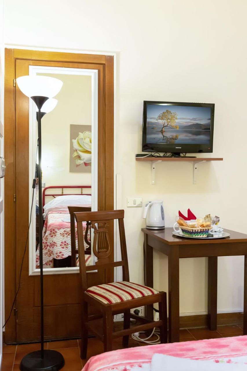 Guesthouse Bel Duomo Firenze Bagian luar foto